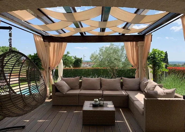 Elizabet * Kaštelir