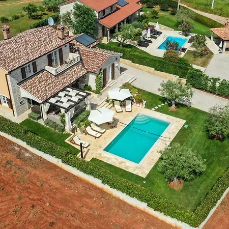 Villa Elizabet *